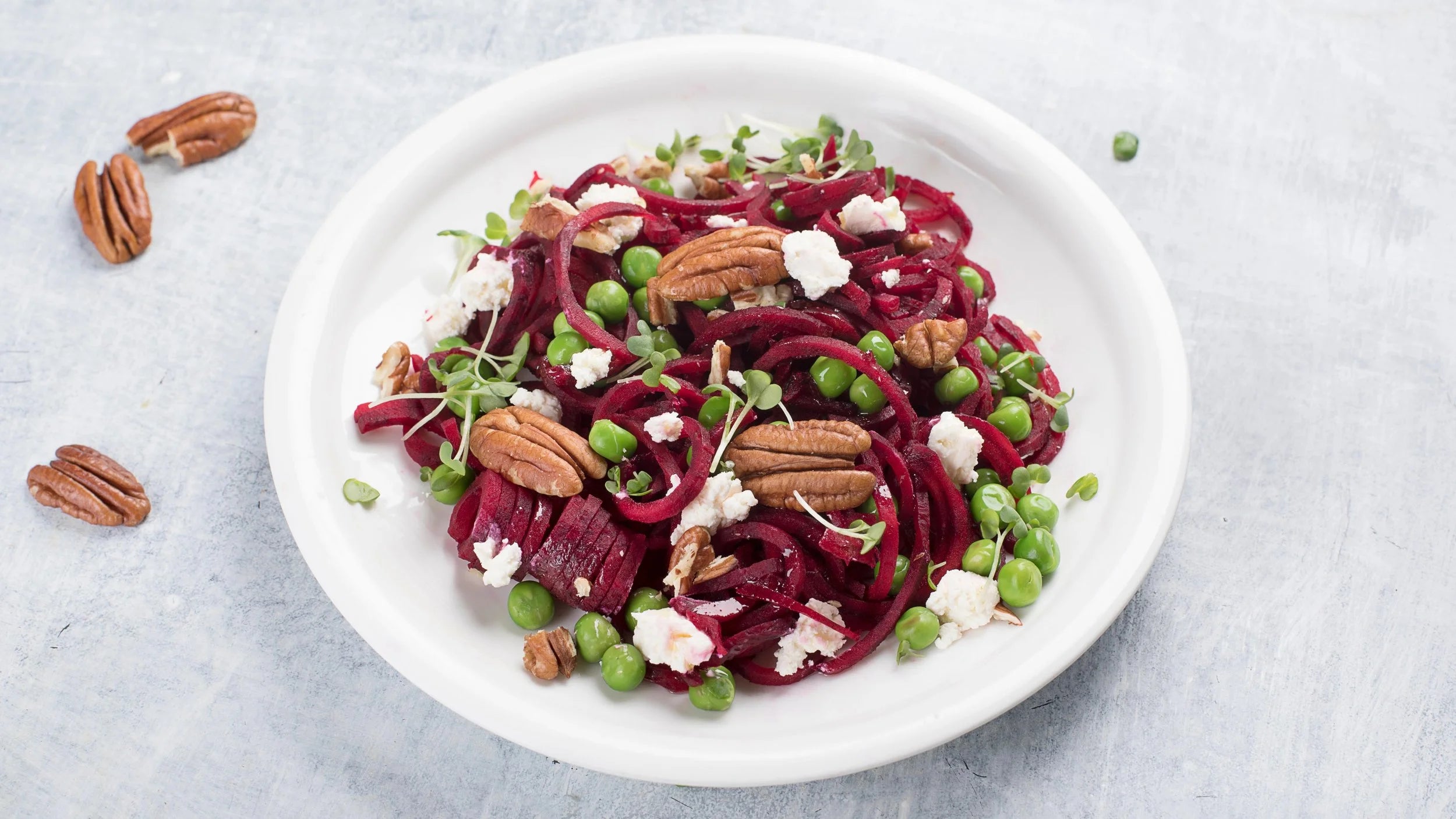 Incorporate Pecan Pieces Into Your Restaurant’s Salad Menu